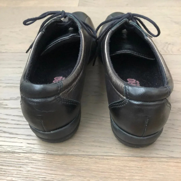 Munro American Sport Lace Up 2 Tone Leather Shoes Blk Metallic Bronze Sz 8.5 N - Picture 5 of 15